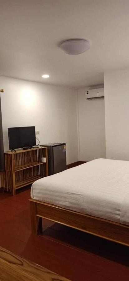 King Fa House Hotell Mae Sot Eksteriør bilde
